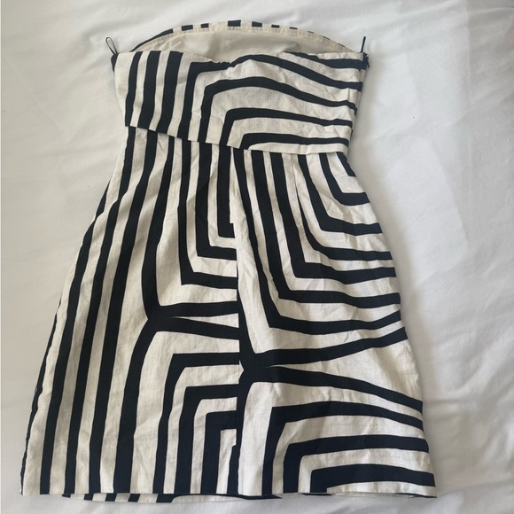 Zara Geometric Strapless Dress - Picture 5 of 6